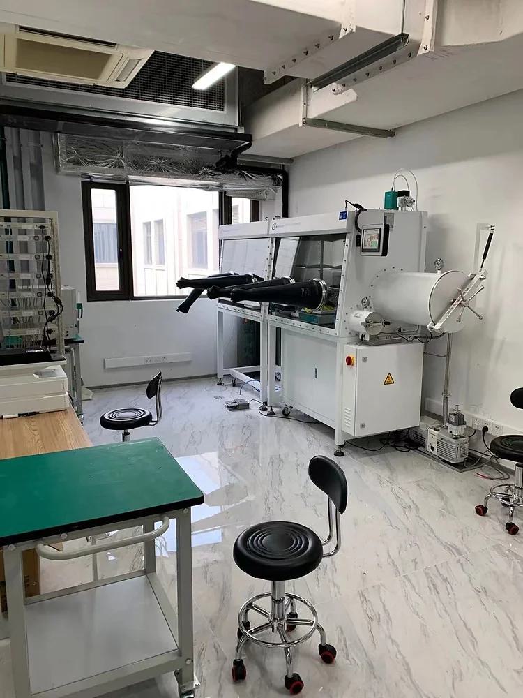 Laboratory Glove Box